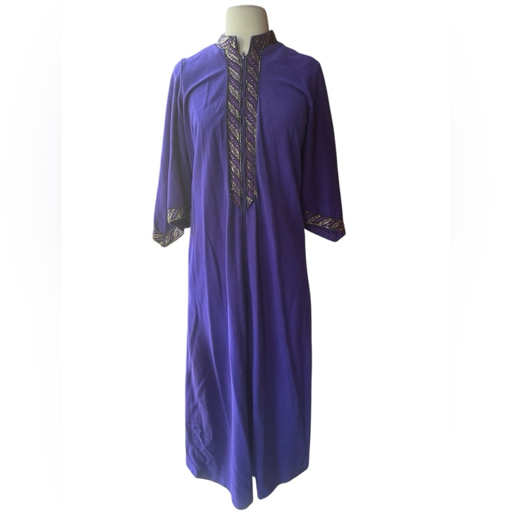 1960s‎ Dela-Ann Metallic Trim, Asymmetrical Wrist, Zip Up Velour Caftan Robe